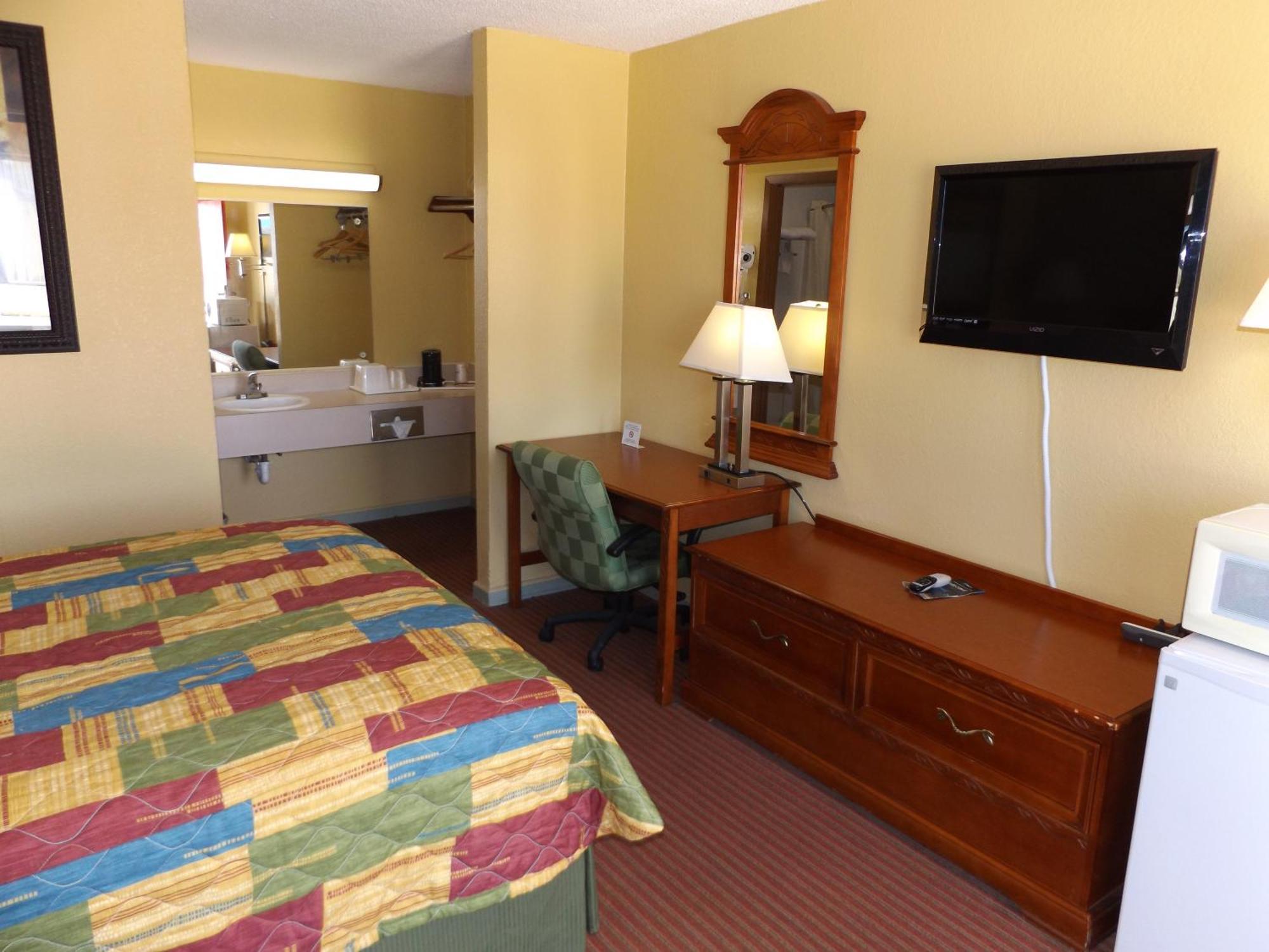 Regency Inn Concordia 外观 照片