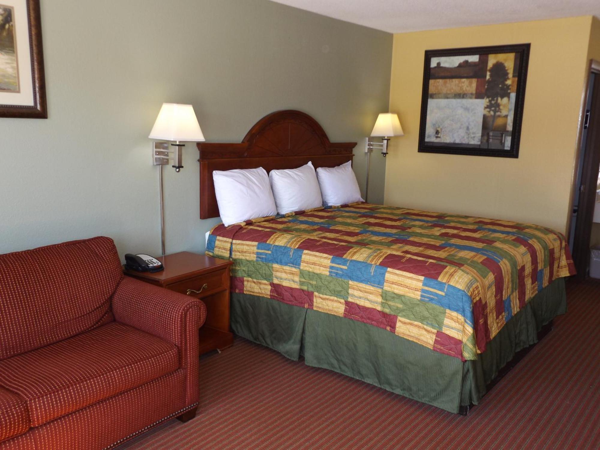 Regency Inn Concordia 外观 照片